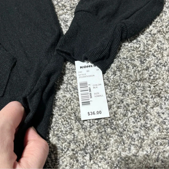 Harry Potter Fantastic Beasts Hooded Shirt Soft Top Women's Size XS NWT - Picture 3 of 8